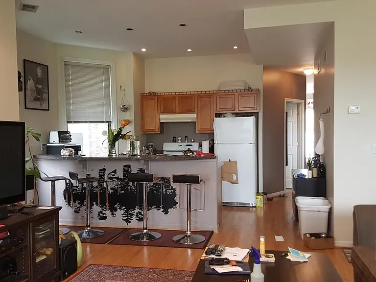 2617 W Haddon Ave #3 — Photo 5