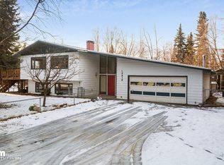 10616 Chatanika Loop, Eagle River, AK 99577