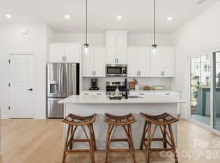 209 Silver Fleet Dr, Indian Trail, NC 28079