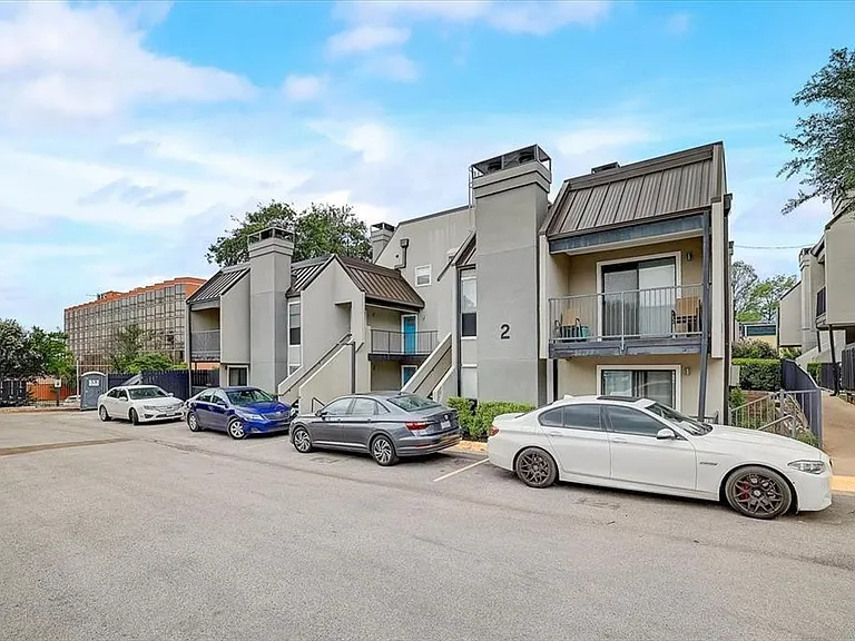 935 La Posada Dr #222 — Photo 36