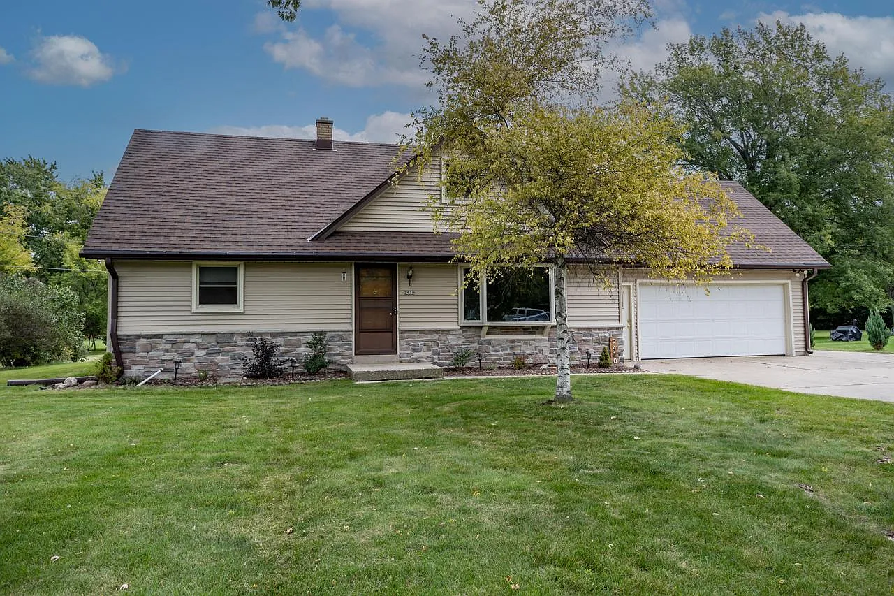 2410 South Meadowmere PARKWAY photo 1
