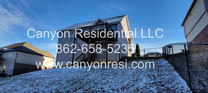 4 bed, 3.0 bath, 2197 sqft, $2,645 — Photo 4