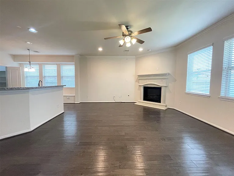 3010 Overbrook Meadow Ln — Photo 9