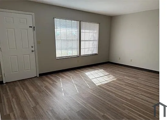 3117 SW 26th Way #3 — Photo 5