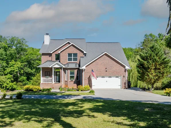 3512 Cabin Ridge Rd, Louisville, TN 37777