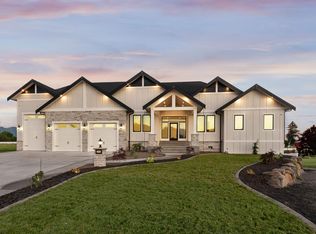 20724 E Happy Trails Ln, Otis Orchards, WA 99027