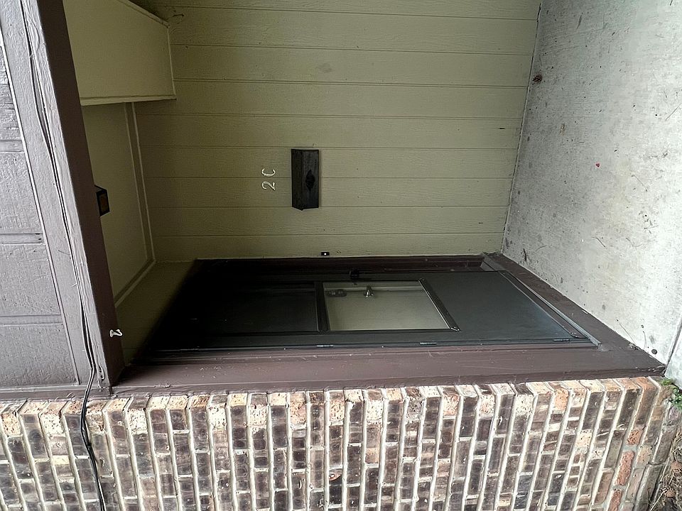 1st image of 2 W Boulder Ct APT 2C