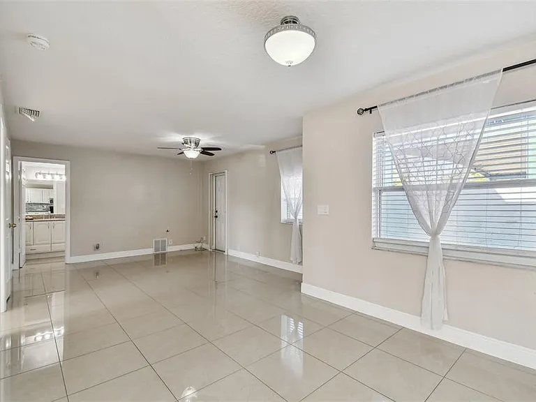 12252 Eldon Dr — Photo 33