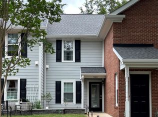9411 S Vicksburg Park Ct, Charlotte, NC 28210