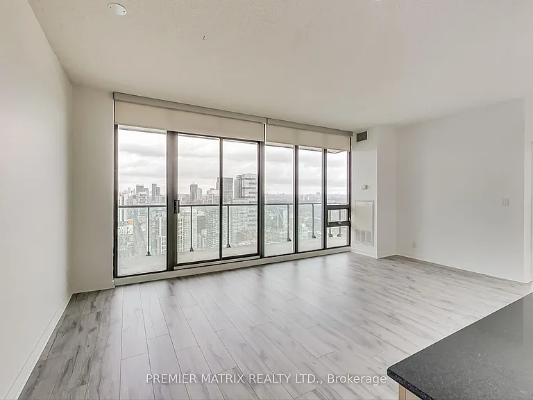 33 Lombard St #3804 — Photo 12