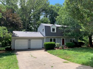 307 Maplewood Dr, Morganton, NC 28655