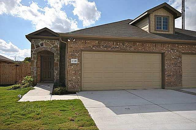 1st image of 1144/1148 Brendon Lee Ln