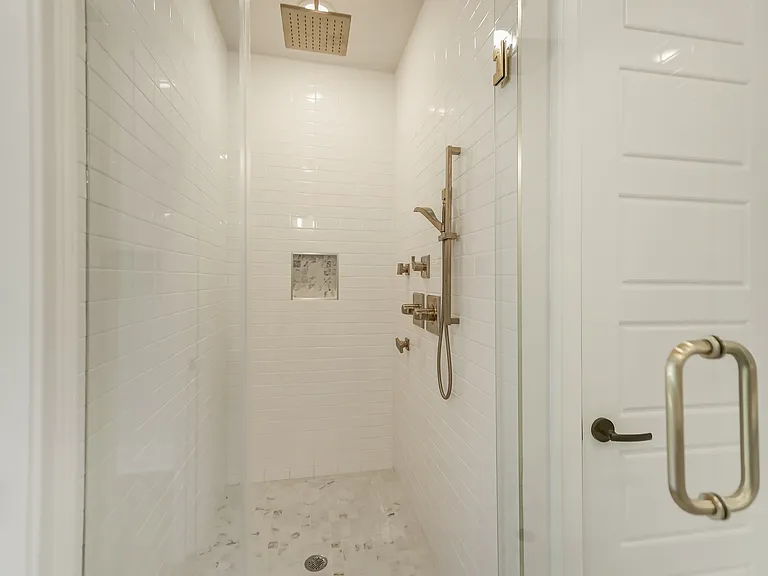 1107 Parkside Greenway Dr — Photo 28