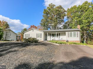 223 Wyatt Dr, Fredericksburg, VA 22407