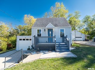 411 Pekin Ave, East Peoria, IL