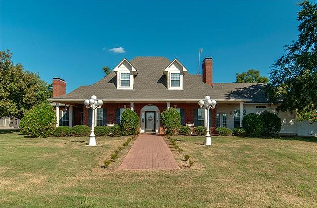 1st image of 6122 Green Meadow Ln