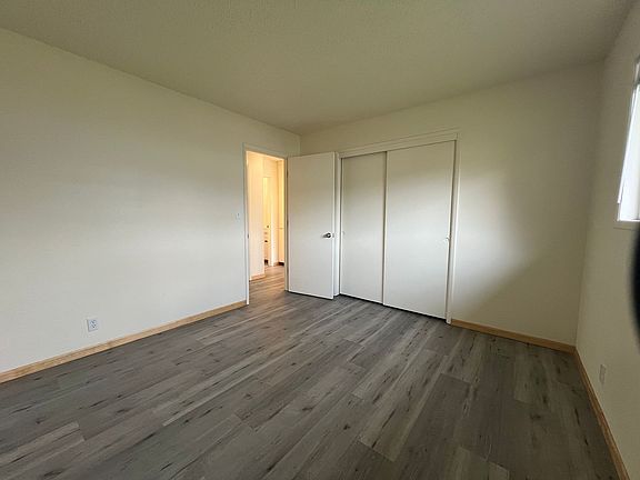 5th image of 323 S Shasta Ave #C441f4912