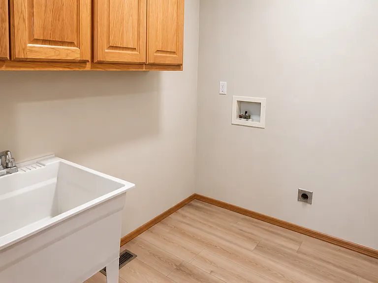 3536 W Meadows Dr — Photo 9