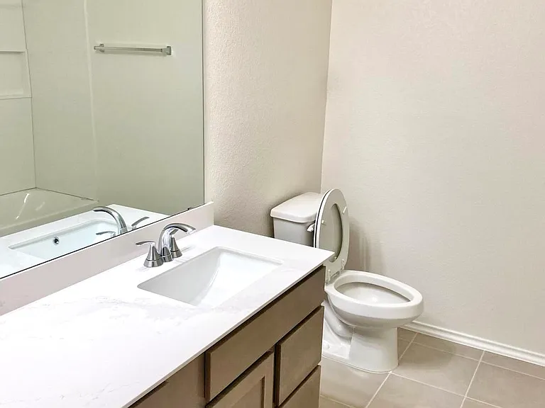 4701 Cobalt Ln — Photo 11