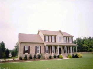 166 Lake Walk Dr, Reidsville, NC 27320