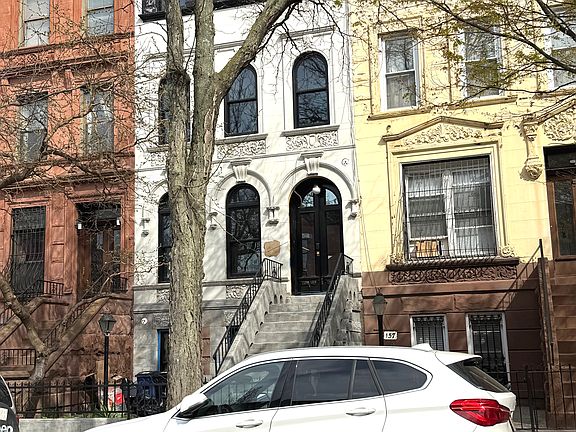2nd image of 155 Underhill Ave #1