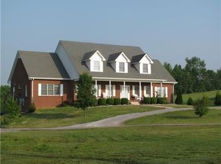 422 Holt Rd, Lebanon, TN 37087