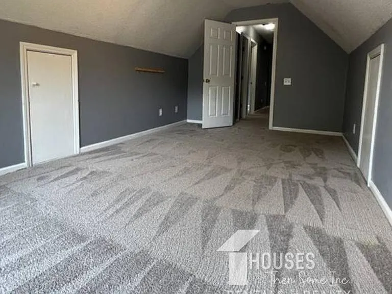 1 Valhalla Ln — Photo 13