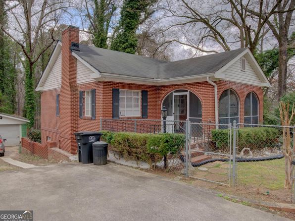 2 Lindberg Dr NE, Rome, GA 30161