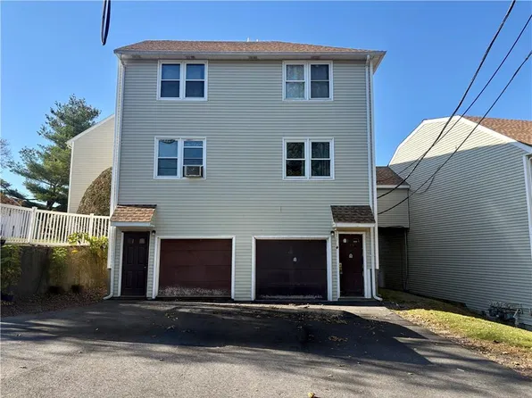 10 Burleigh St, Providence, RI 02904