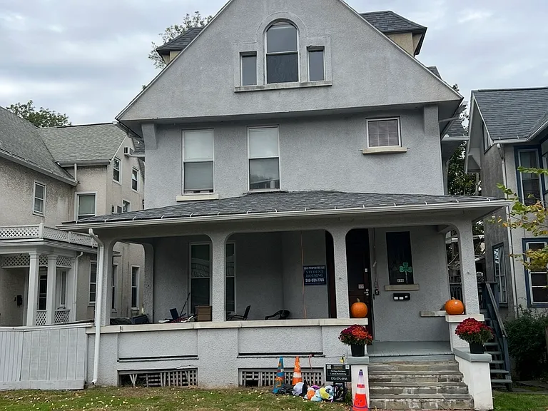 535 Monroe Ave #2-2B — Photo 1