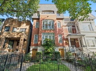 816 W Oakdale Ave APT 2, Chicago, IL