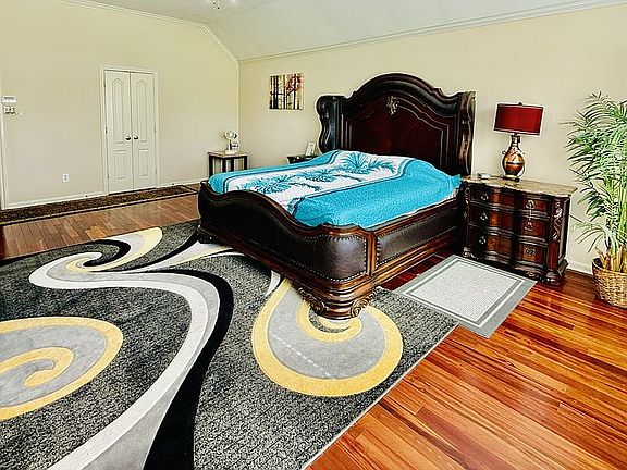 5th image of 12310 Shetstone Cir
