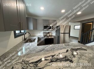 1900 S Spring Ave, Sioux Falls, SD 57105