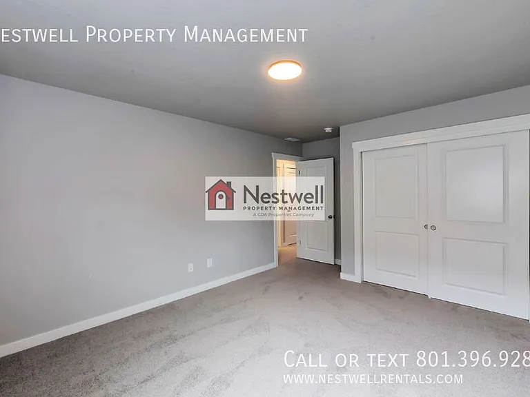 4954 W Evergreen Ln — Photo 13