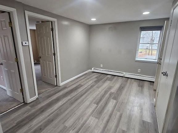 3rd image of 33 Smith Clove Rd #B