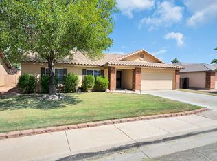 2854 E Oakland Ct, Gilbert, AZ 85295