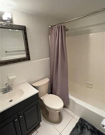 5th image of 1810 E Oakland Park Blvd APT 9