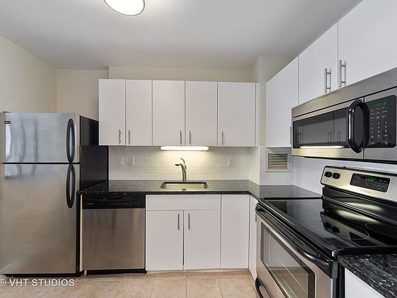 5th image of 401 E Ontario St APT 2308