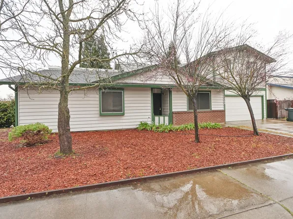 1460 Hickory St, Roseville, CA 95678