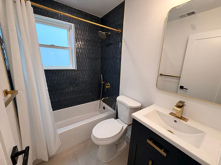 710 W Orange Ave — Photo 18