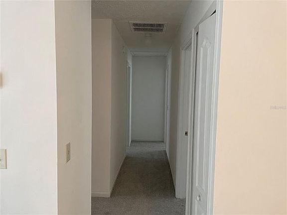 5th image of 223 E Gardenia Dr