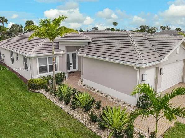 11983 SW Seahorse Springs Ter, Port Saint Lucie, FL 34987