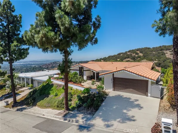 2817 N Mountain Ave, Claremont, CA 91711