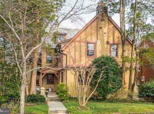 2909 34th St NW, Washington, DC 20008