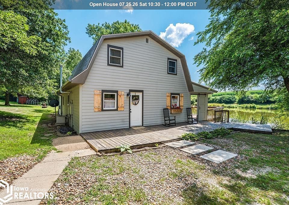 1st image of 1834 Eaton Ave