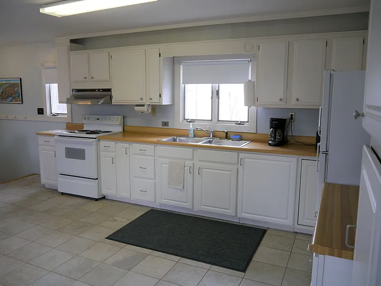 9 Cedar St — Photo 11
