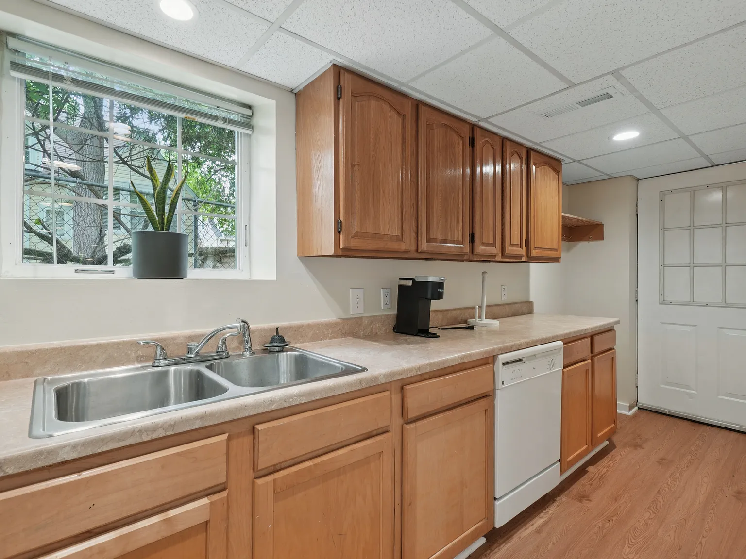 7309 Hopkins Avenue - House — Photo 3