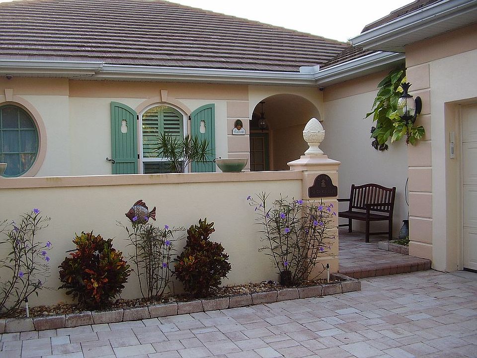 1st image of 52 Cayman Isles Blvd