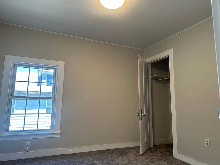 17 Broad St — Photo 10