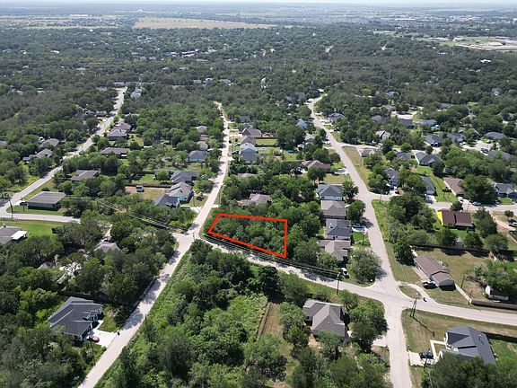 3rd image of 0 W Pauwela Ln
